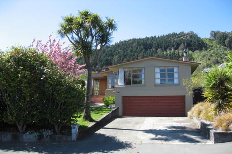 Photo of property in 11 Ngatiawa Street, Nelson South, Nelson, 7010