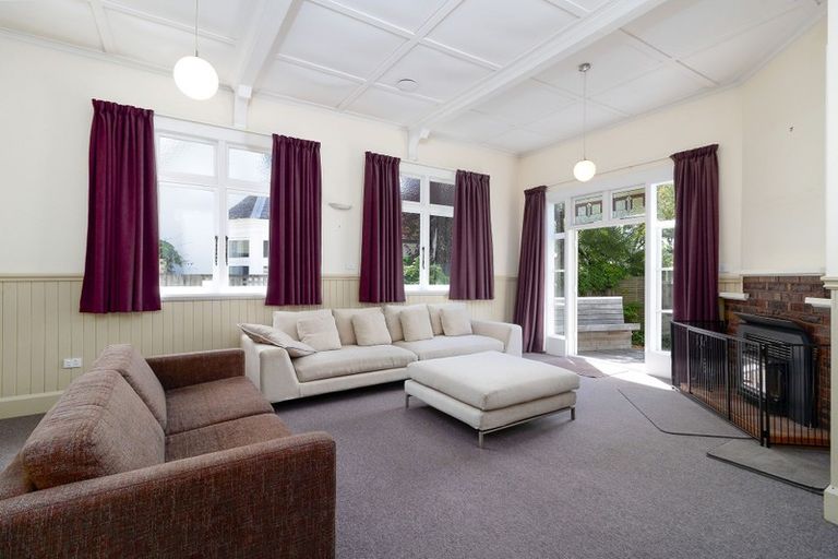 Photo of property in 358 Trafalgar Square, Nelson, 7010