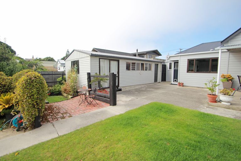 Photo of property in 10 Tweed Street, South Hill, Oamaru, 9400