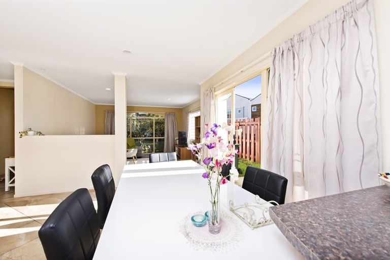 Photo of property in 8 Gosford Way, Bethlehem, Tauranga, 3110