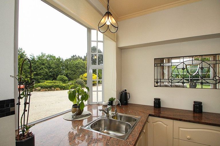 Photo of property in 210 Awamoa Road, Awamoa, Oamaru, 9492