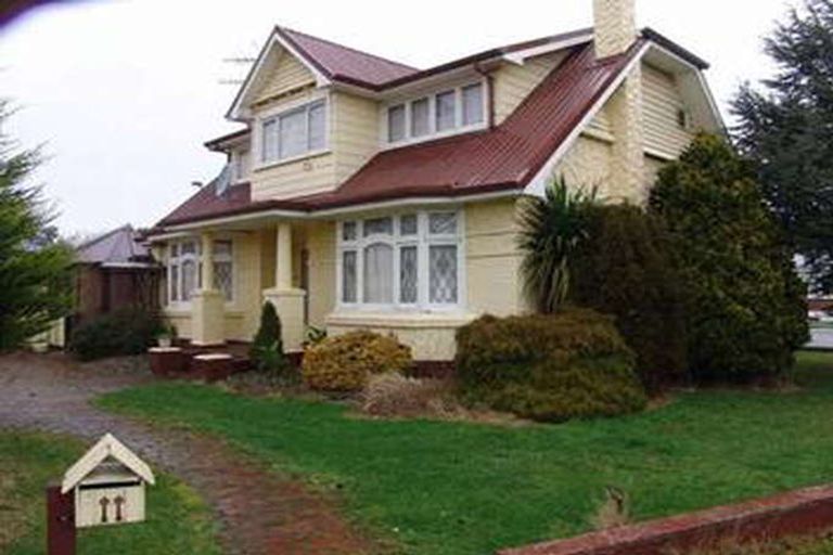 Photo of property in 11 Mary Street, Turnbull Thomson Park, Invercargill, 9810
