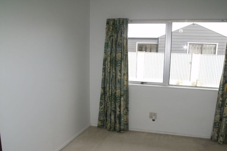 Photo of property in 9 Kaweka Place, Havelock North, 4130