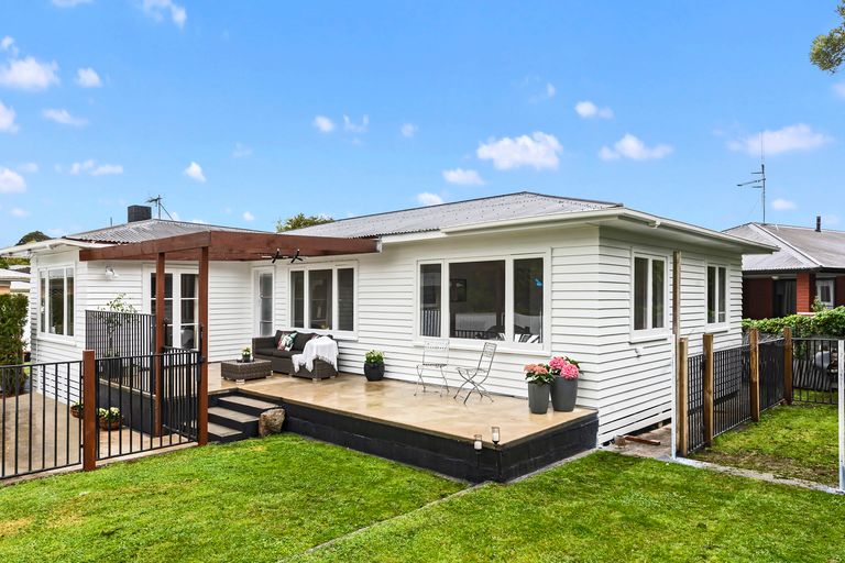 Photo of property in 80 Knighton Road, Hillcrest, Hamilton, 3216