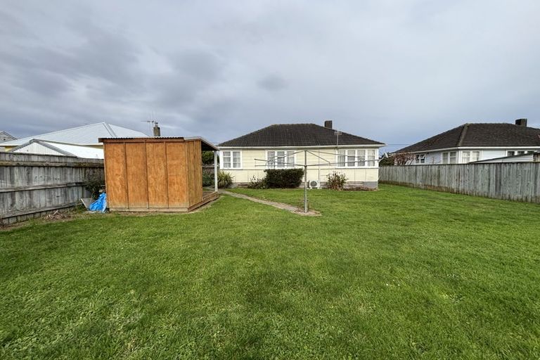 Photo of property in 47 Goldsmith Crescent, Levin, 5510