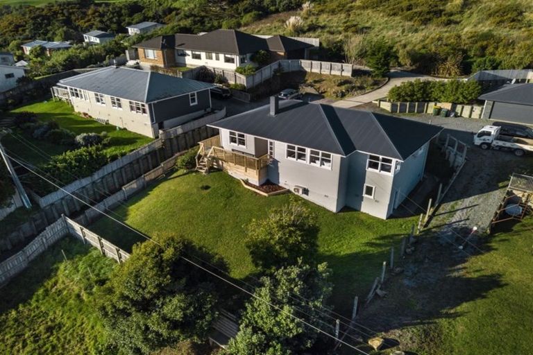 Photo of property in 46 Downes Street, Titahi Bay, Porirua, 5022