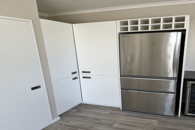 Photo of property in 15a Esther Street, Martinborough, 5711