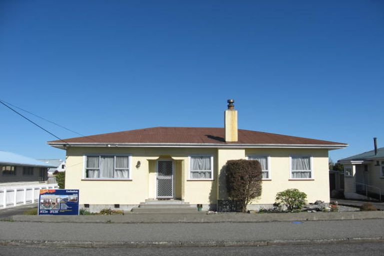 Photo of property in 30 Richmond Road, Carterton, 5713