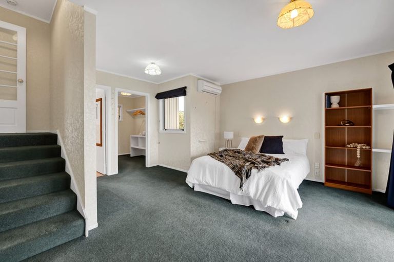 Photo of property in 102a Frankley Road, Frankleigh Park, New Plymouth, 4310