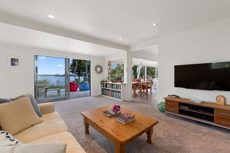 Photo of property in 167 Attwood Road, Paremoremo, Auckland, 0632