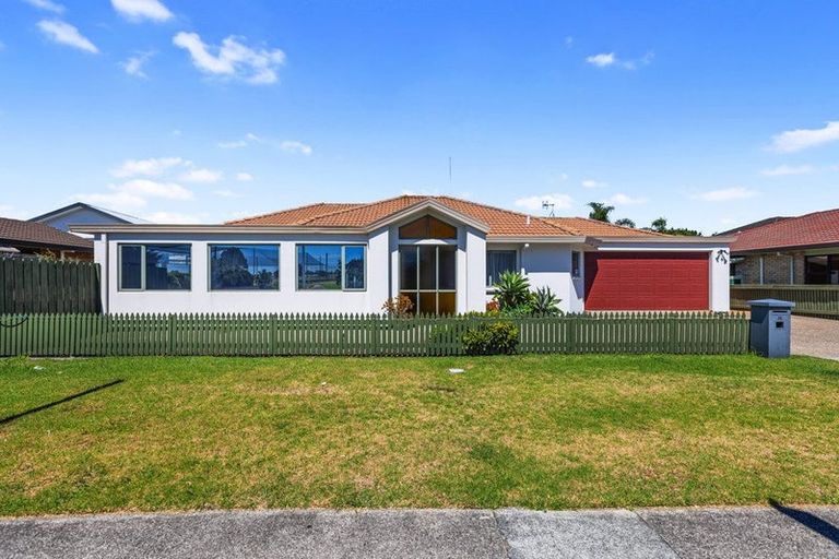 Photo of property in 19 Matapihi Road, Mount Maunganui, 3116