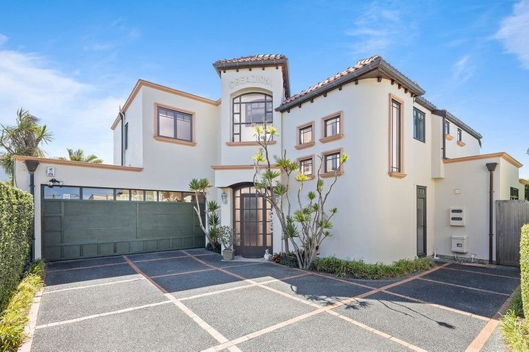 Photo of property in 6a Cecil Road, Milford, Auckland, 0620