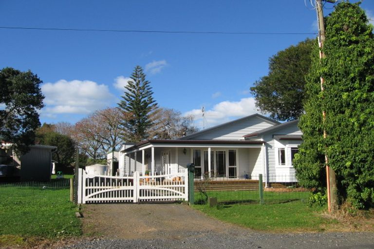 Photo of property in 18 Puriri Road, Beachlands, Auckland, 2018