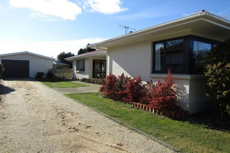 Photo of property in 3 Price Street, Waimate, 7924
