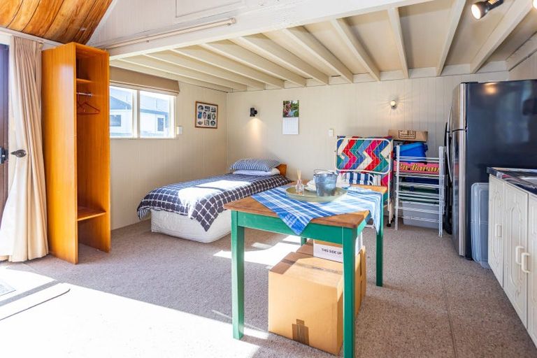 Photo of property in 2 Norfolk Place, Tairua, 3508