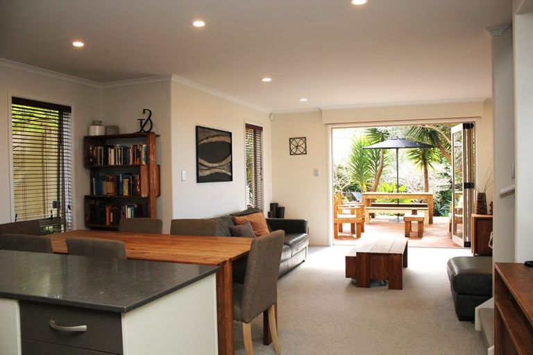 Photo of property in 17 West Hoe Heights, Orewa, 0931