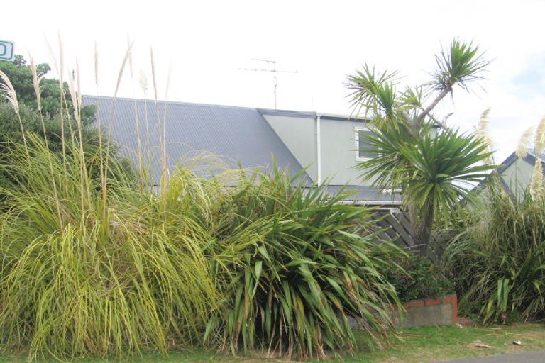 Photo of property in 221 Buckley Road, Southgate, Wellington, 6023