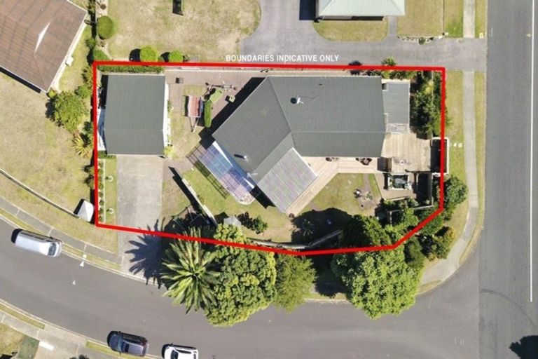 Photo of property in 2 Randell Place, Te Puke, 3119