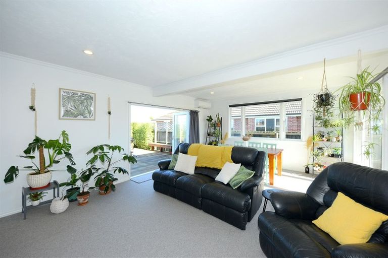 Photo of property in 1/33 Hare Street, Ilam, Christchurch, 8041