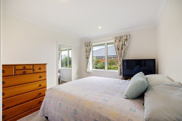 Photo of property in 22 Claremont Crescent, Amberley, 7410