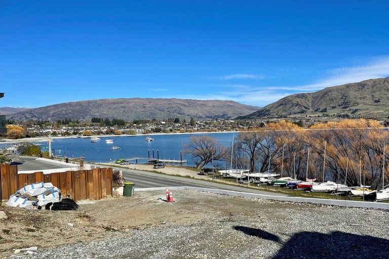 Photo of property in 139 Lakeside Road, Wanaka, 9305