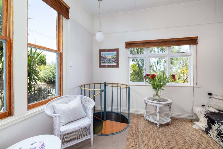 Photo of property in 55 Canterbury Street, Lyttelton, 8082