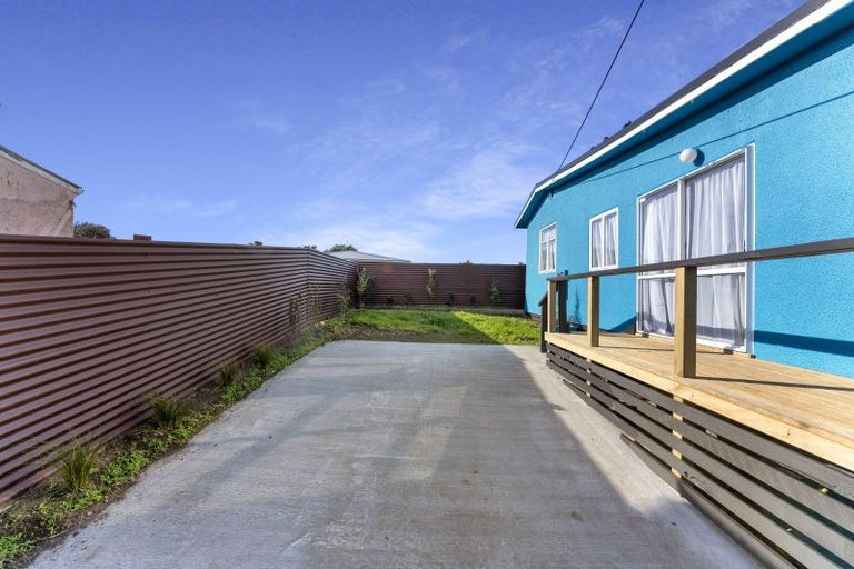 Photo of property in 24 Aotea Street, Castlecliff, Whanganui, 4501