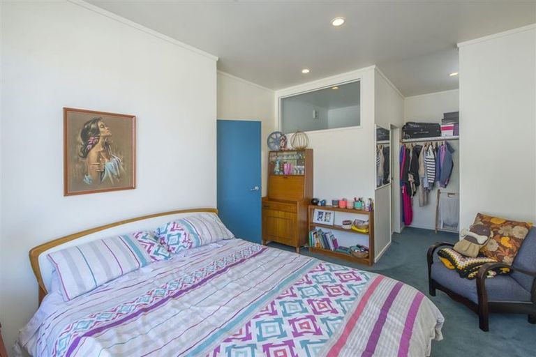 Photo of property in Fernhill Flats, 10/324 The Terrace, Te Aro, Wellington, 6011