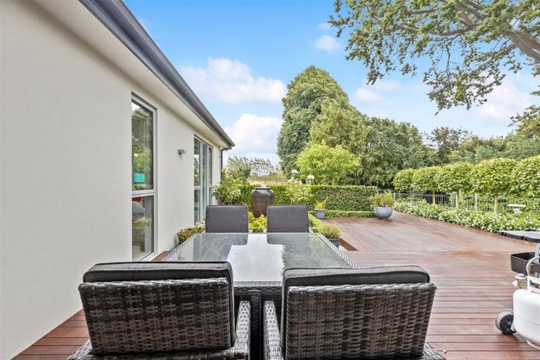 Photo of property in 4 Lime Tree Lane, Harewood, Christchurch, 8051
