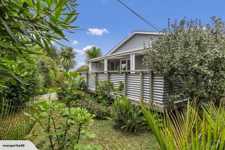 Photo of property in 99 Woodcocks Road, Warkworth, 0910