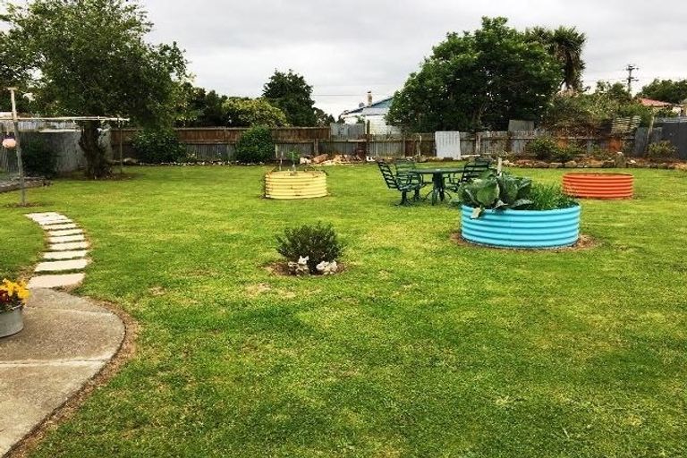 Photo of property in 76 Hastings Street, Ohai, 9635