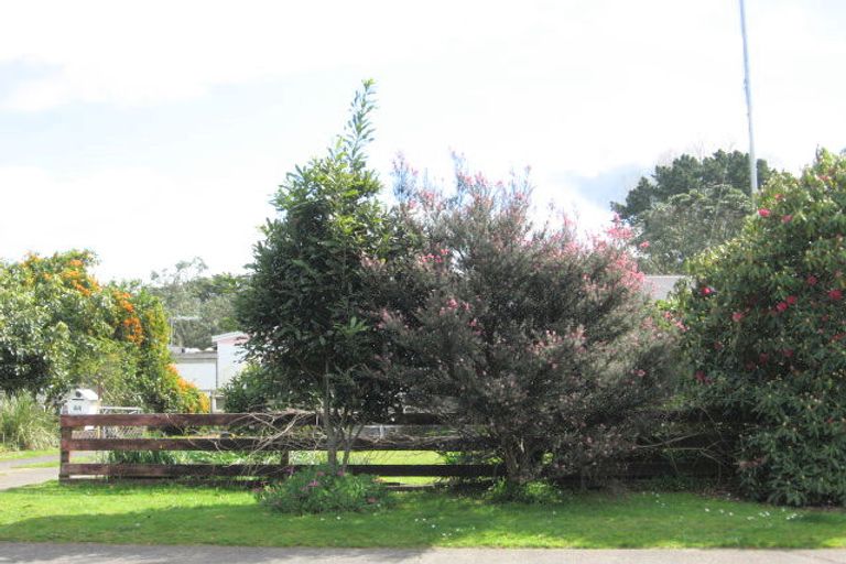 Photo of property in 44 Robinson Road, Whitianga, 3510