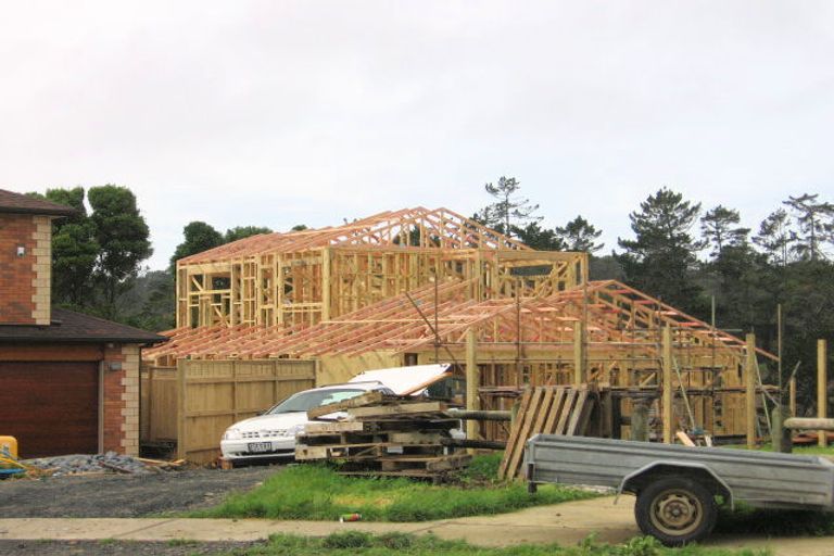 Photo of property in 24 Archer Rayner Place, Greenhithe, Auckland, 0632