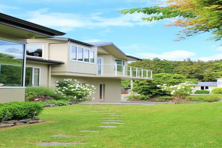 Photo of property in 35 View Street, Manapouri, 9679