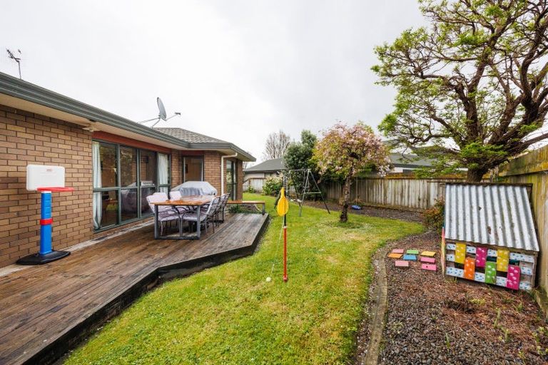 Photo of property in 12 Colorado Crescent, Milson, Palmerston North, 4414