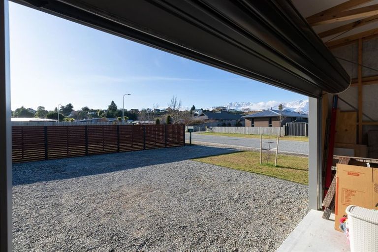 Photo of property in 3 Hewson Crescent, Lake Hawea, Wanaka, 9382