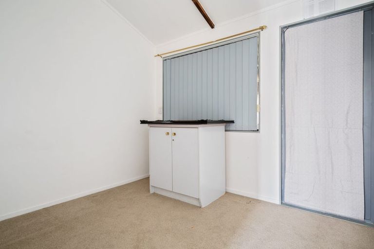 Photo of property in 5a Costar Place, Wiri, Auckland, 2104