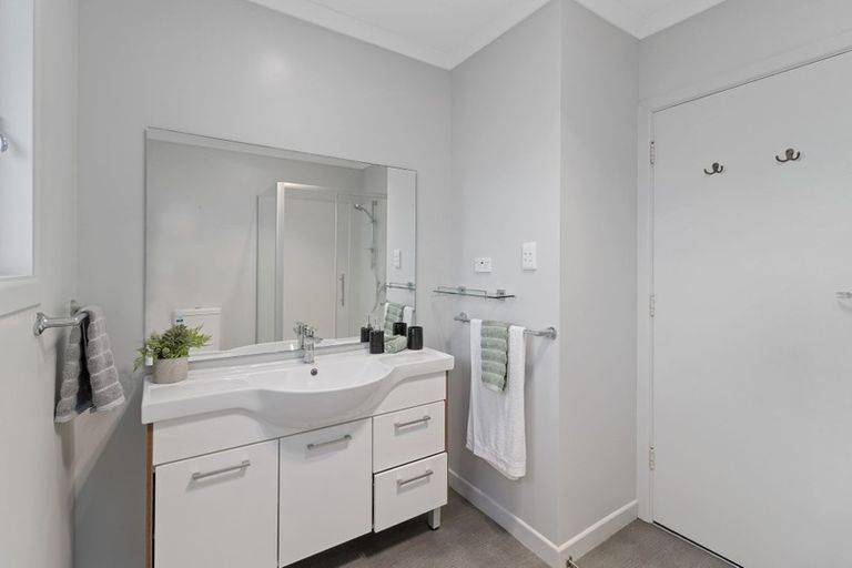 Photo of property in 50 Nevada Road, Silverdale, Hamilton, 3216