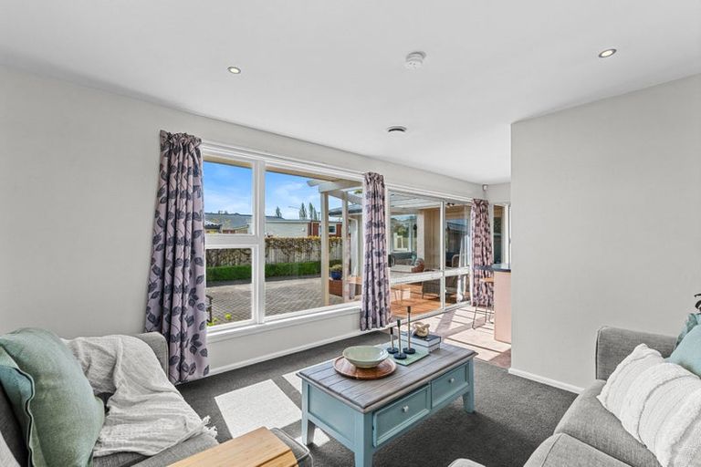 Photo of property in 92 Hoon Hay Road, Hoon Hay, Christchurch, 8025