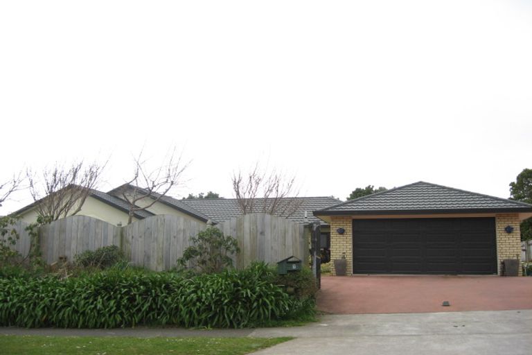 Photo of property in 7 Donnelly Street, Oakura, 4314