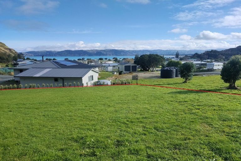 Photo of property in 5 Seaview Drive, Mahia, 4198