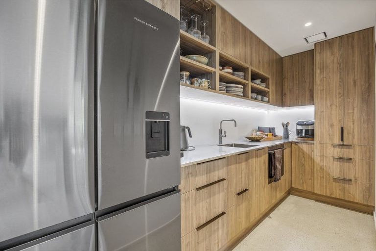 Photo of property in 10 Rodeo Place, Outram, 9019