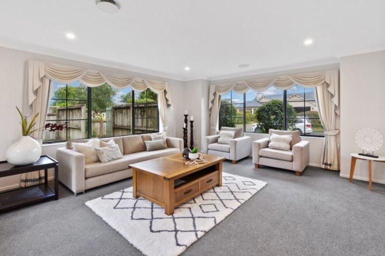 Photo of property in 41 Glen Cree Avenue, Rototuna, Hamilton, 3210