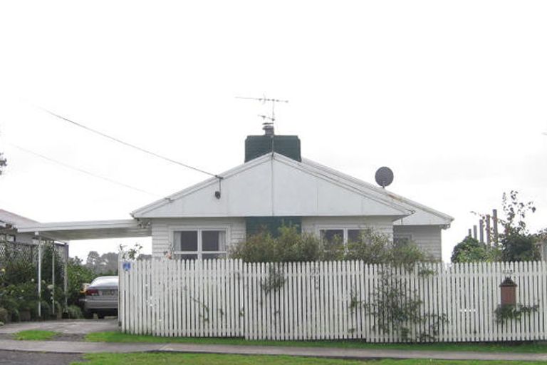 Photo of property in 229 Sturges Road, Henderson, Auckland, 0612