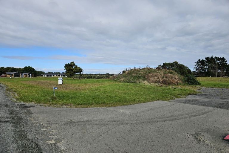 Photo of property in 36 Blairlogie Close, Otatara, 9879