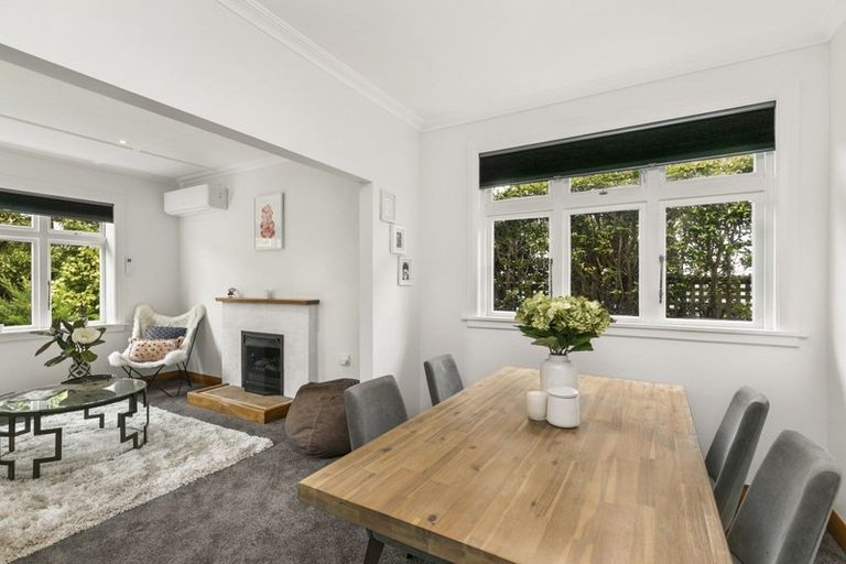 Photo of property in 38 Cashmere Avenue, Khandallah, Wellington, 6035