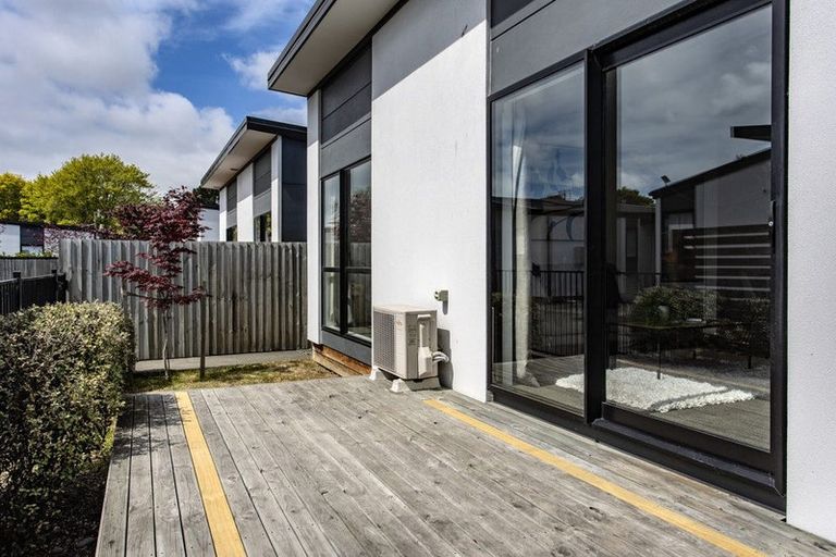 Photo of property in 12 League Lane, Phillipstown, Christchurch, 8011