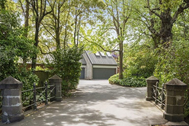 Photo of property in 3/37a Holmwood Road, Merivale, Christchurch, 8014