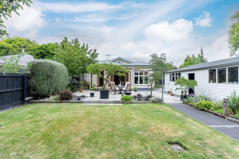 Photo of property in 18 Stenness Avenue, Somerfield, Christchurch, 8024