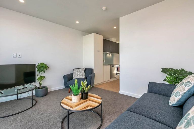 Photo of property in 410/19 Rawene Road, Birkenhead, Auckland, 0626